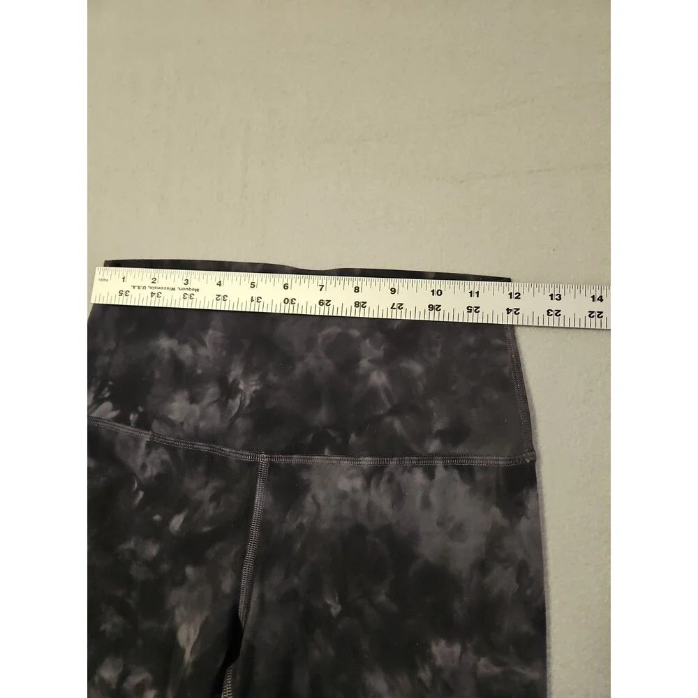 Women's Lululemon Align leggings in a Diamond Dye Pitch Grey Graphite No Tag